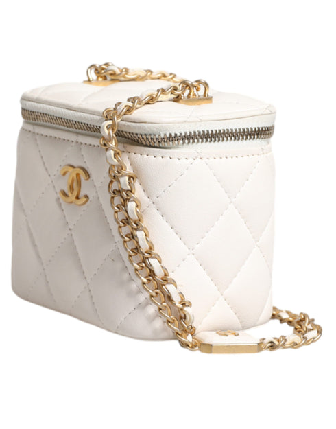 Chanel White Matelasse Lambskin Quilted Mini Vanity Case with Chain – Women