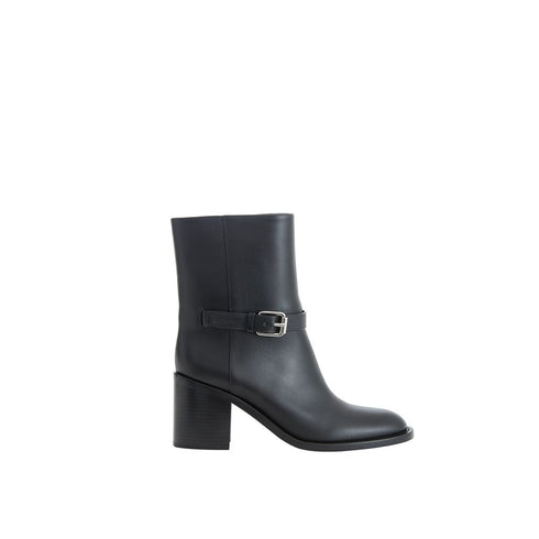 Burberry Ankle Boots – Black Leather Round Toe with Logo Buckle – Women’s