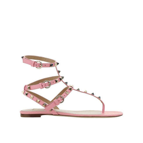 Valentino Garavani Rockstud Flip-Flop Sandals – Pink Leather Flat Sandals for Women