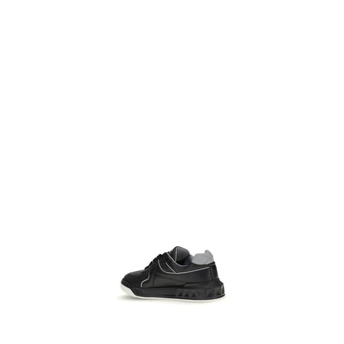 Valentino Garavani One Stud Low-Top Sneakers